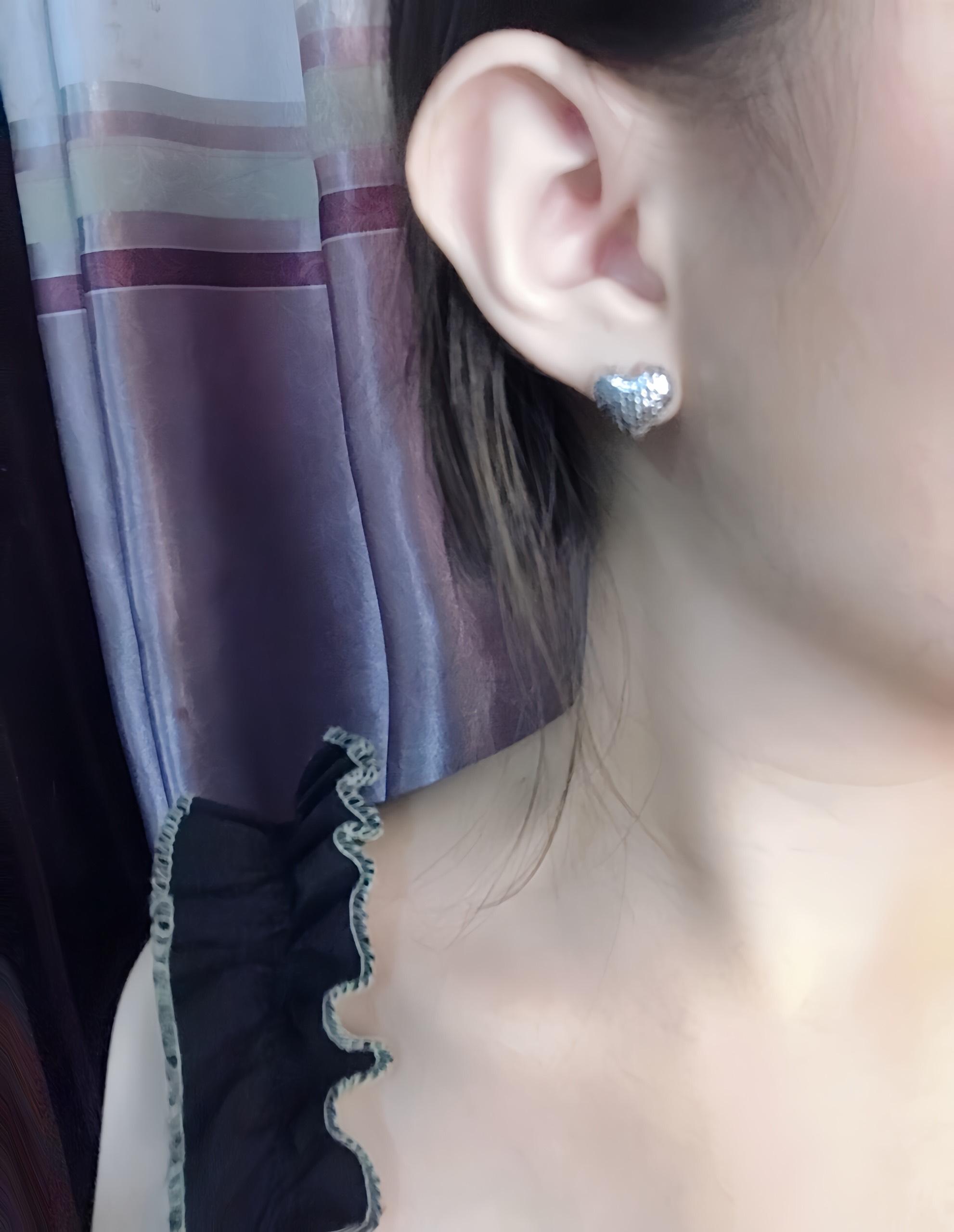 [May Jewels] Bông tai trái tim tình yêu vĩnh hằng - Khuyên tai Trái Tim Ánh Kim - Hoa Tai dành cho nữ_thumbnail_1