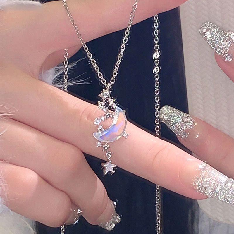[May Jewels] Dây chuyền Bông tai Dạ Nguyệt Lấp Lánh - Vòng cổ Mặt trăng ánh bạc dành cho nữ_thumbnail_5