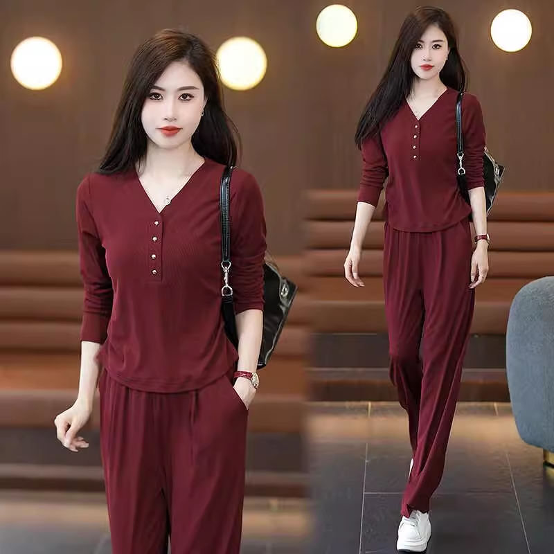15030-Set bộ  đỏ áo tay dài kết nút kèm quần ống suông ( thun tăm)_thumbnail_0