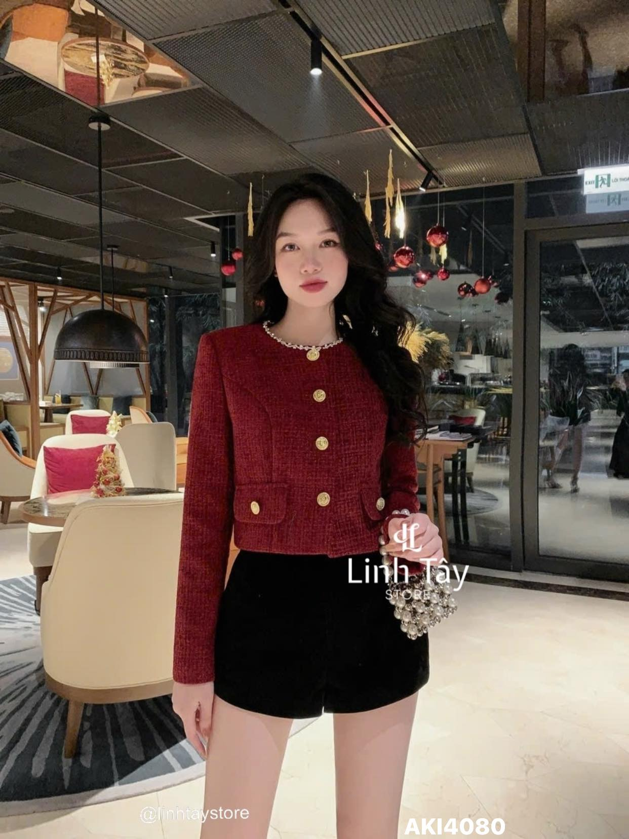 ÁO KHOÁC KHUY VÀNG