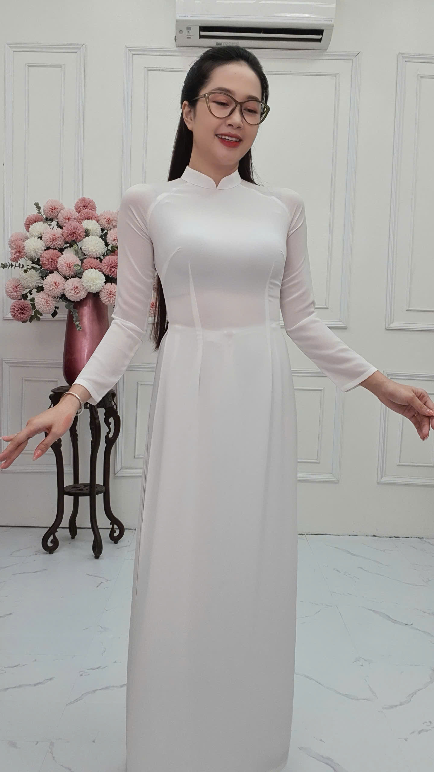 A818 bộ áo dài chiffon bốn tà trắng + quần_thumbnail_2