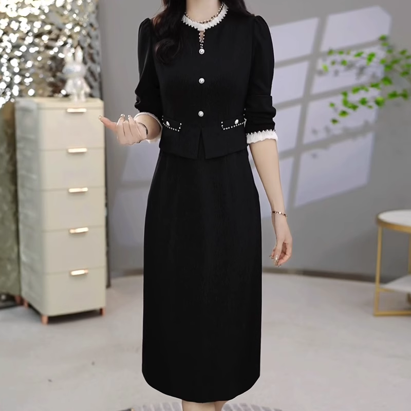 15125-Đầm body suông đen dáng peplum cổ và  tay viền trắng (thun mịn)_thumbnail_0