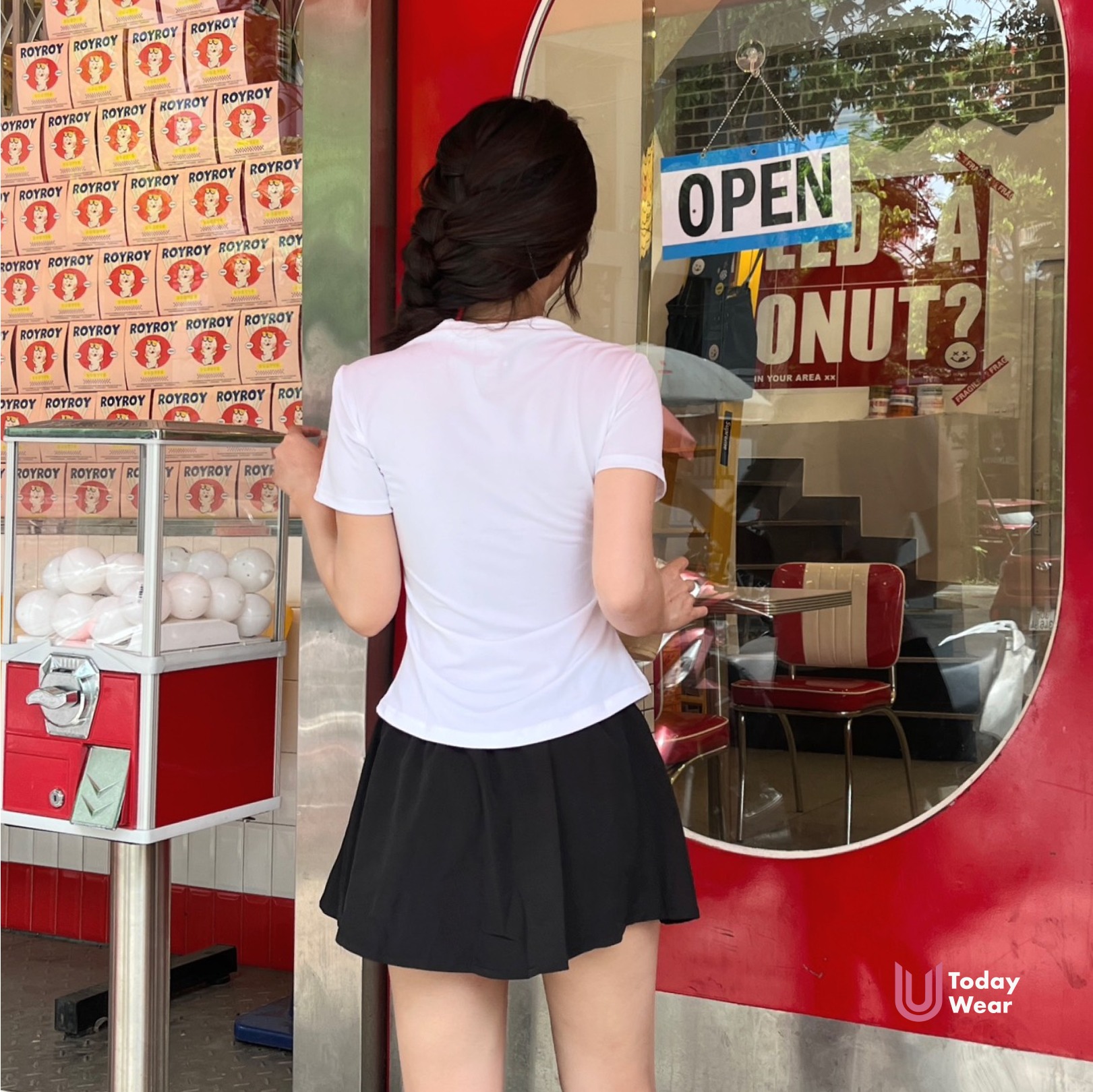 Áo Lia trắng mix chân váy Lina đen_thumbnail_1