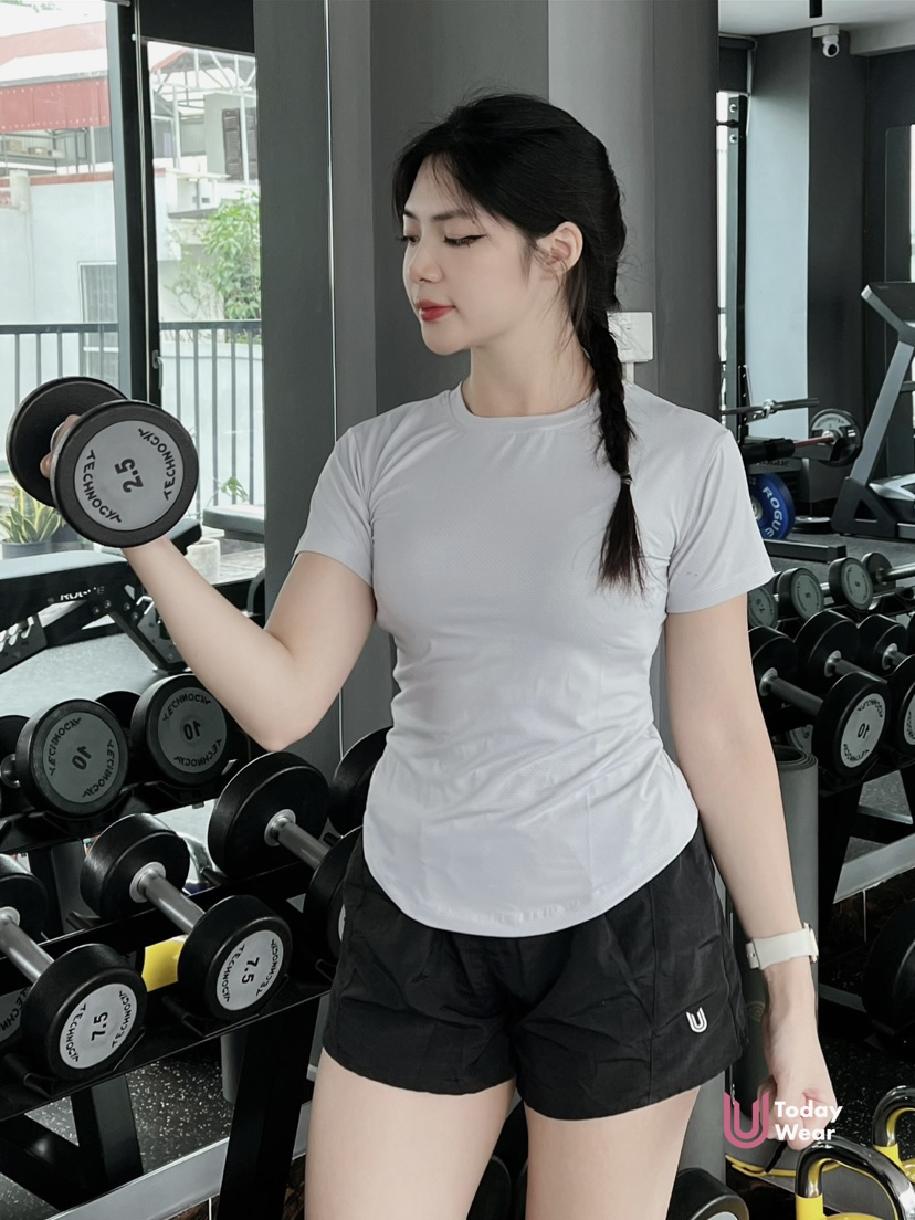 Áo Dri-fit khói mix quần Gina short đen_thumbnail_0