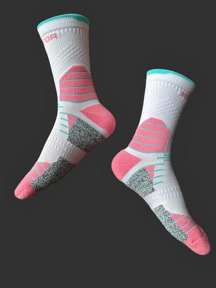 Product image - Tất vớ thể thao cao cấp Nevor TCN-06 thoáng khí ngăn ngừa chấn thương, cải thiện hiệu suất vận động phù hợp cho bóng đá, chạy bộ, cầu lông…