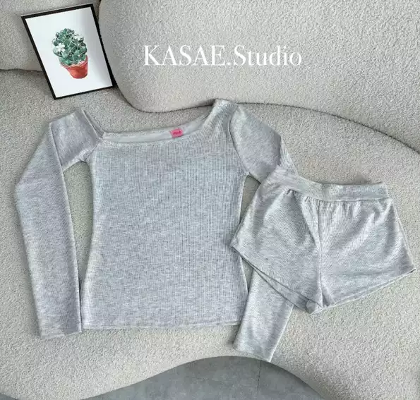 Product image - ເຊັດເສື້ອປາດໄຫຼ່+ສົ້ງ