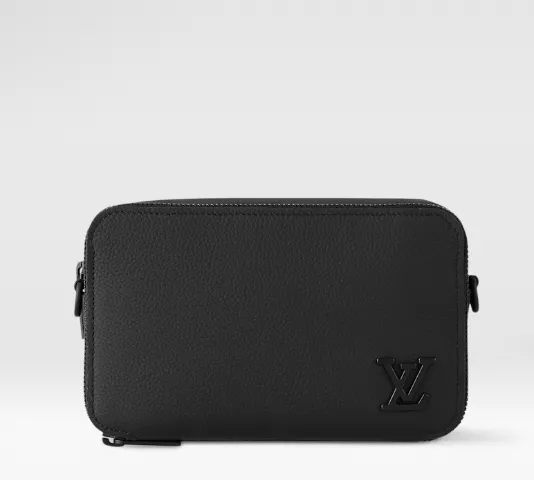 Product image - LVAlpha Wearable Black Plain