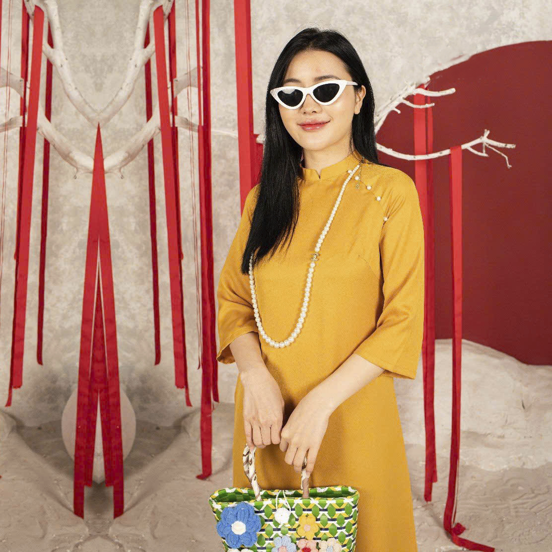 CT71 áo dài cách tân tây thi vàng 2p đính ngọc