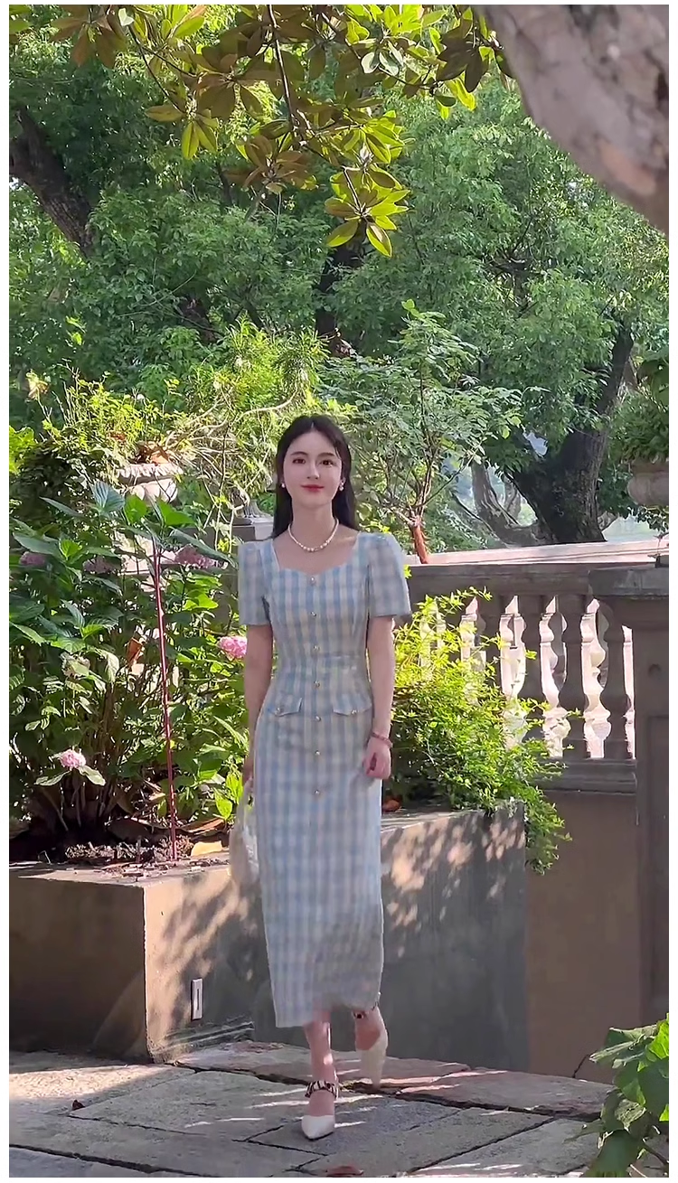 15698-Đầm suông dài  kẻ sọc trắng xanh ( dạ kẻ)_thumbnail_1