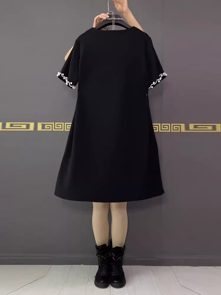 16086-Đầm suông đen cổ tròn kết viền hạt ( thun poly 2 da )_thumbnail_1