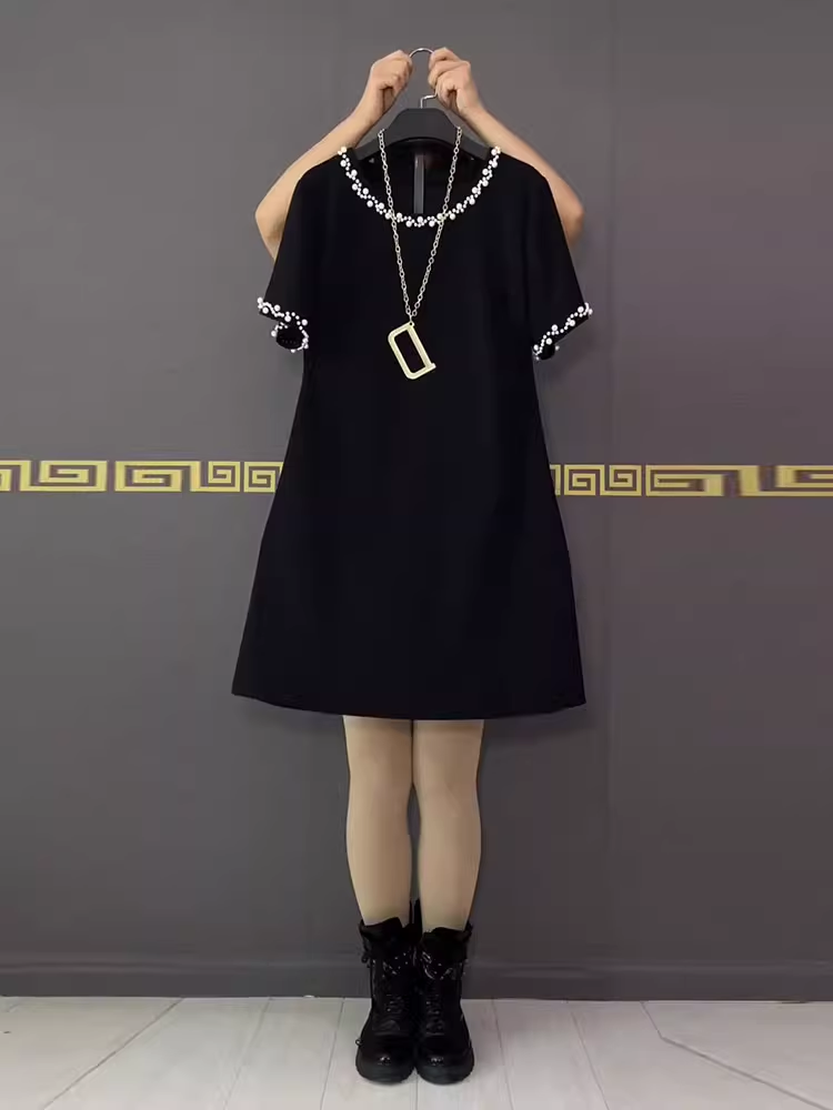 16086-Đầm suông đen cổ tròn kết viền hạt ( thun poly 2 da )_thumbnail_0