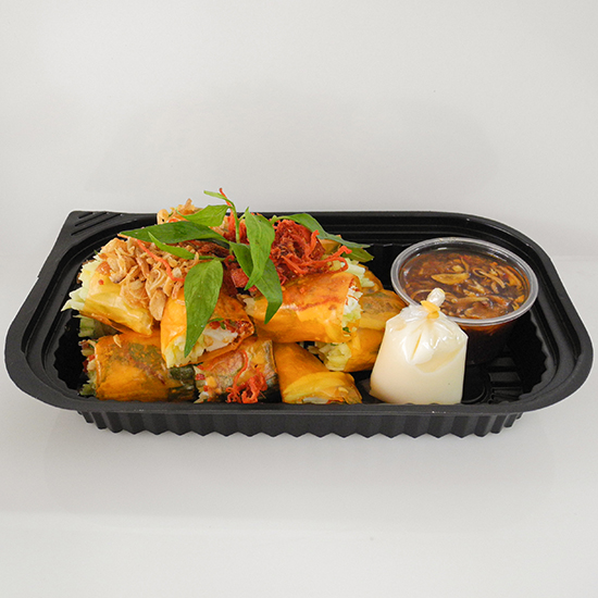 Bánh tráng cuốn sốt me bơ