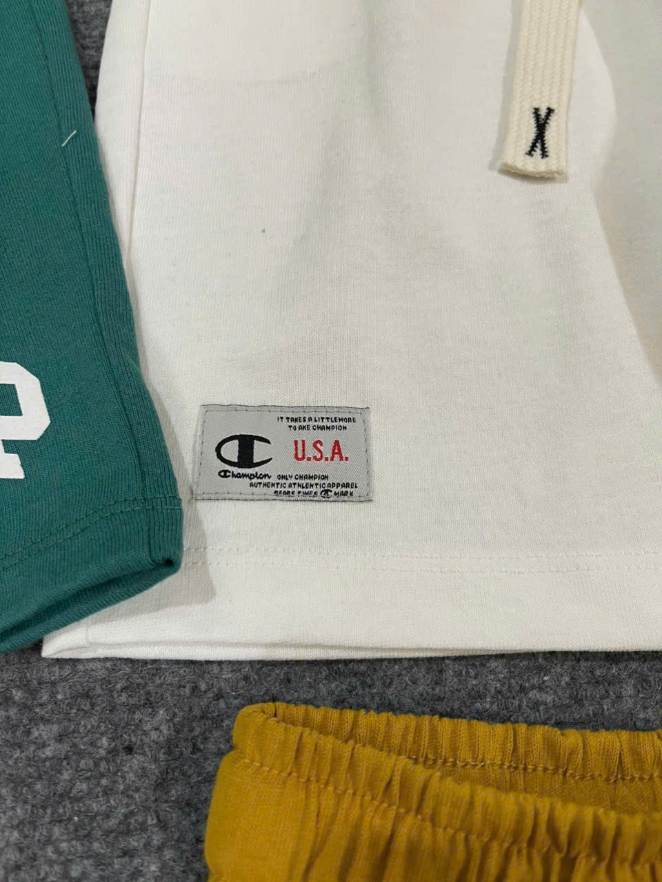 Q22 78K QUẦN SHORRT THUN CHAMP_thumbnail_3