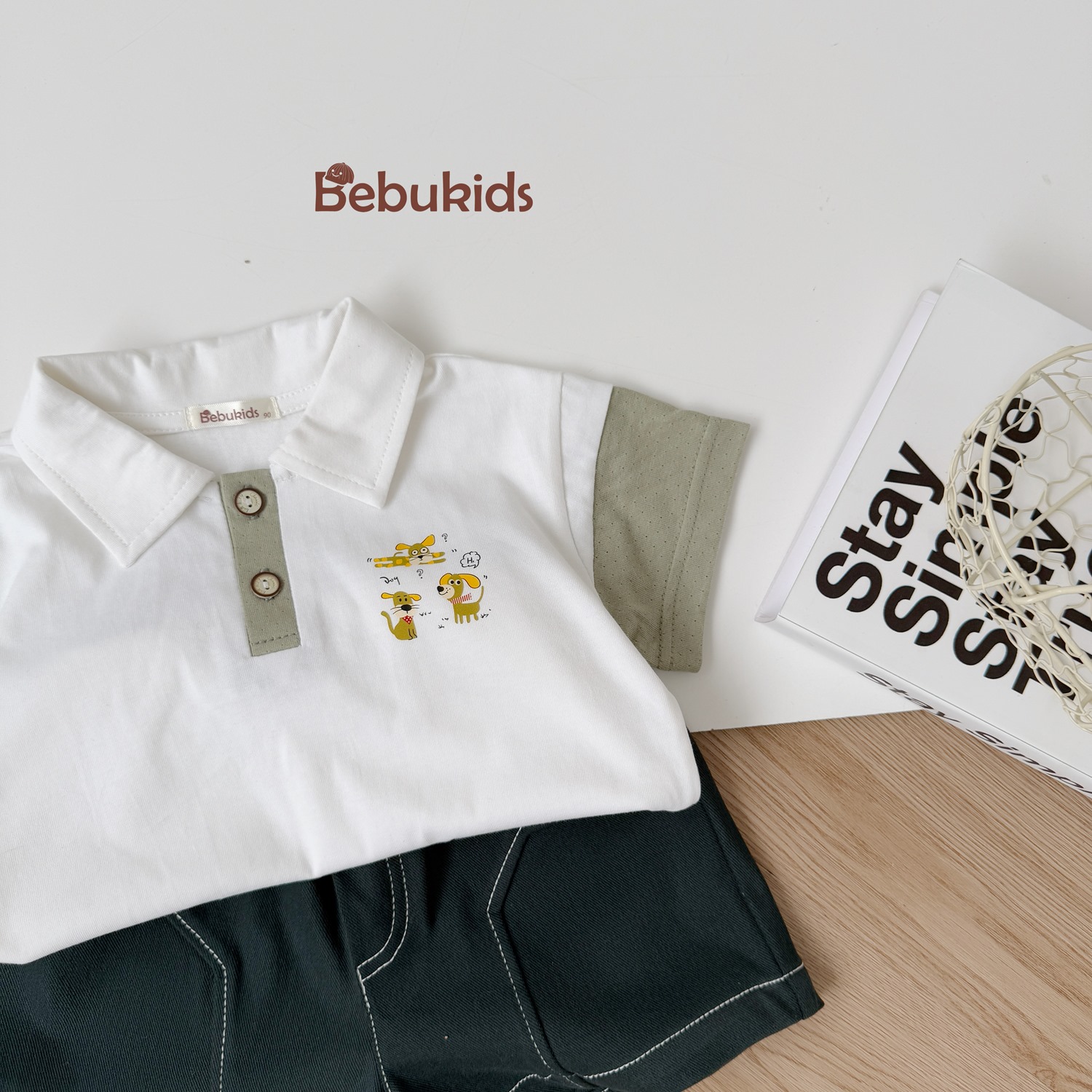 SB2261- bộ polo phối nẹp, tayin 3 chú cún ngực