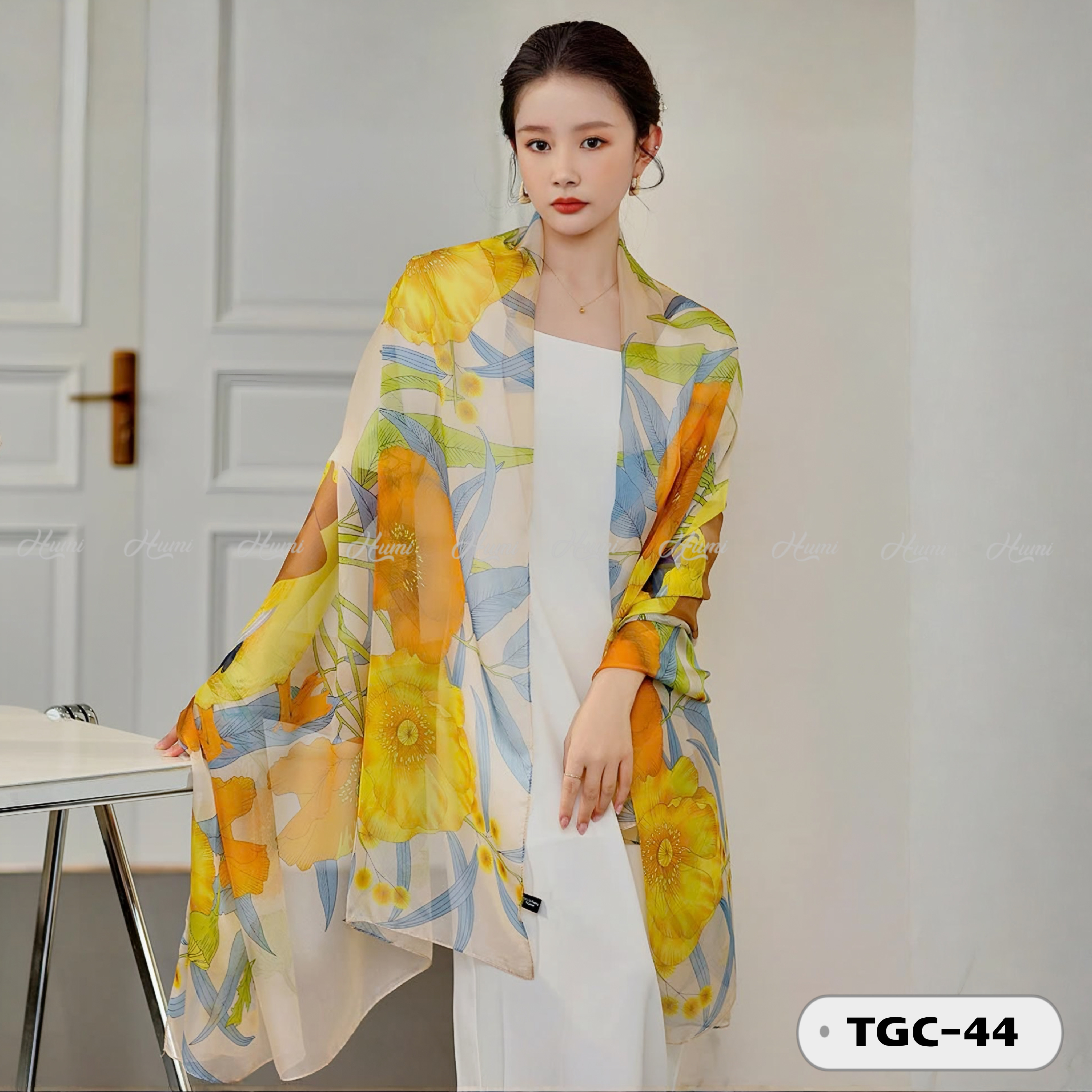 KHĂN LỤA TẰM HỌA TIẾT (TGC44)