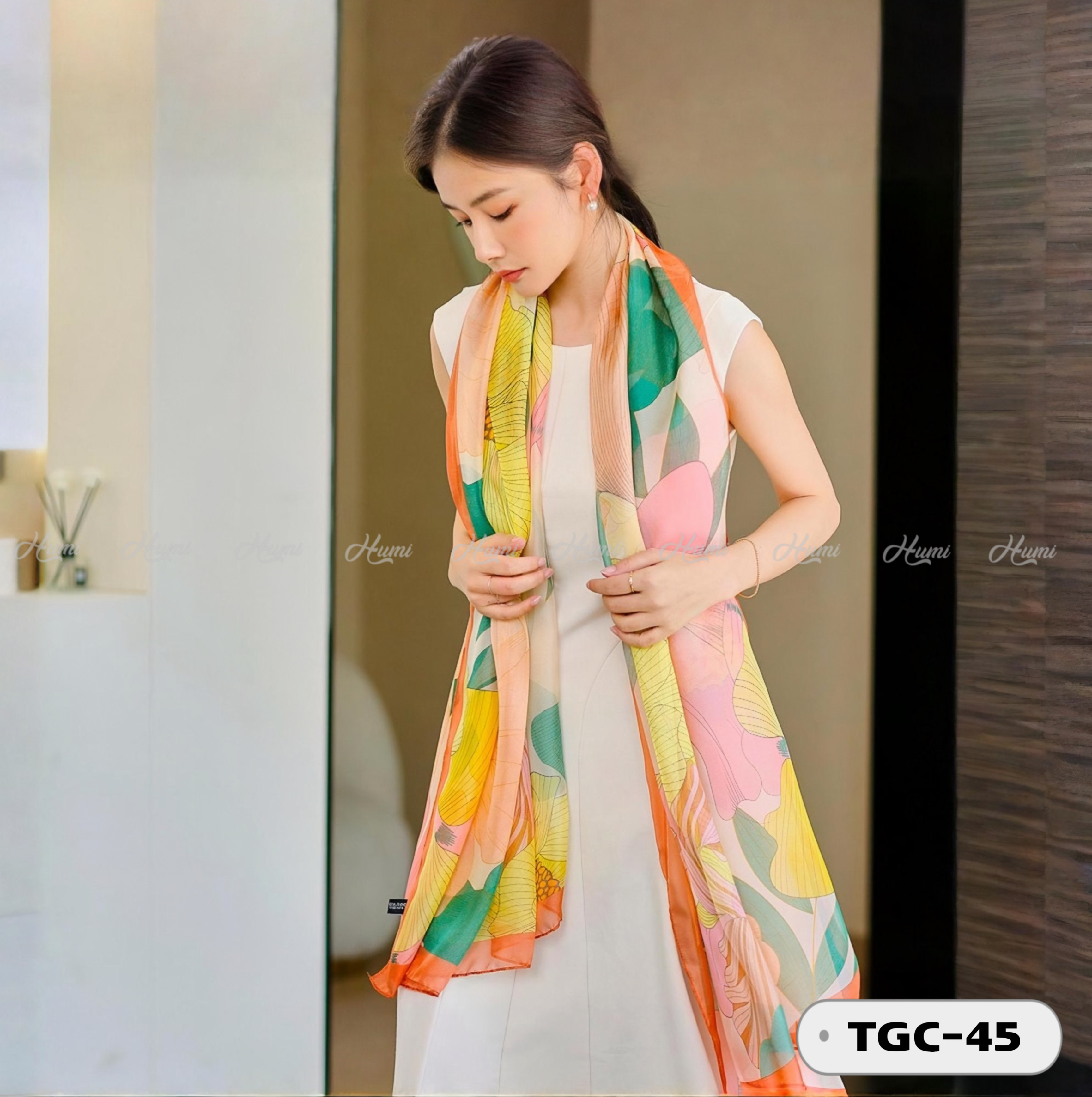 KHĂN LỤA TẰM HỌA TIẾT (TGC45)
