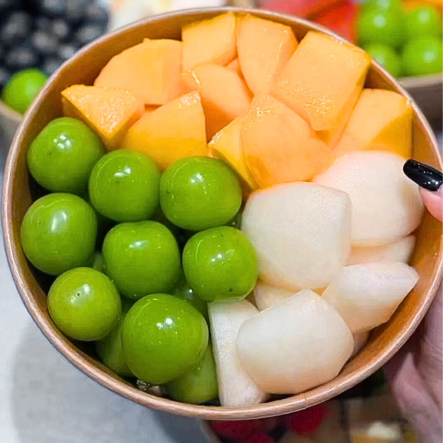 Mix 3 - Nho Mẫu Đơn - Xoài Cát Hòa Lộc - Lê Hàn