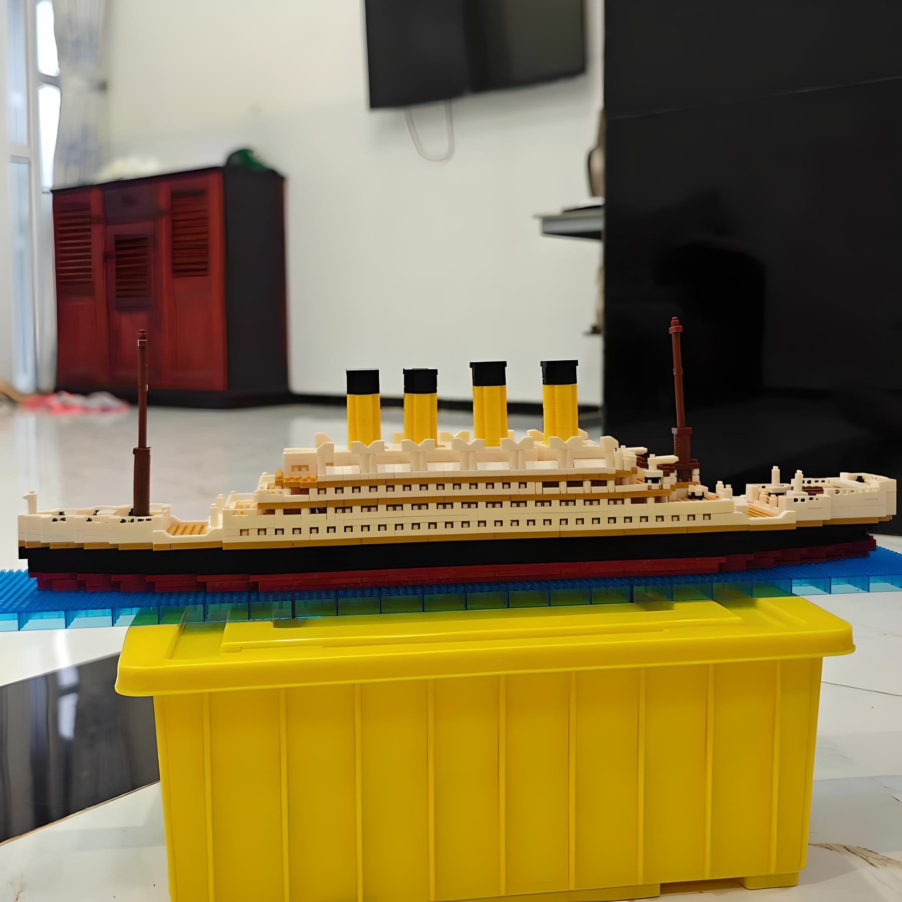 LEGO Mô hình lắp ghép 𝐓𝐚̀𝐮 𝐓𝐢𝐭𝐚𝐧𝐢𝐜 kích thước lớn (2.000 chi tiết)_thumbnail_2