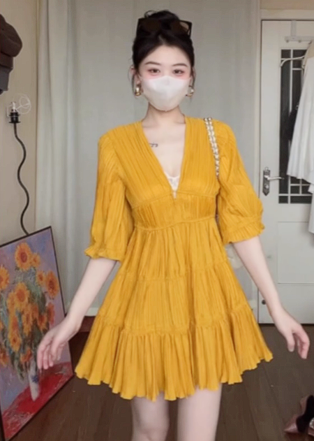 15948-Đầm xoè tay lở màu vàng ( lụa  vân mây)_thumbnail_0