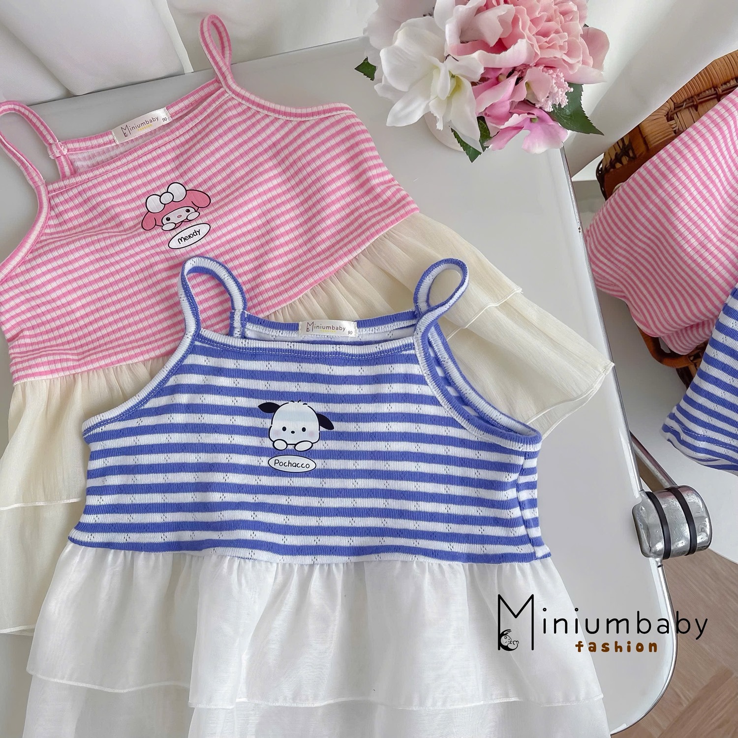 SB2312- bộ hai dây kẻ phối vạt 2 tầng in thỏ, cún