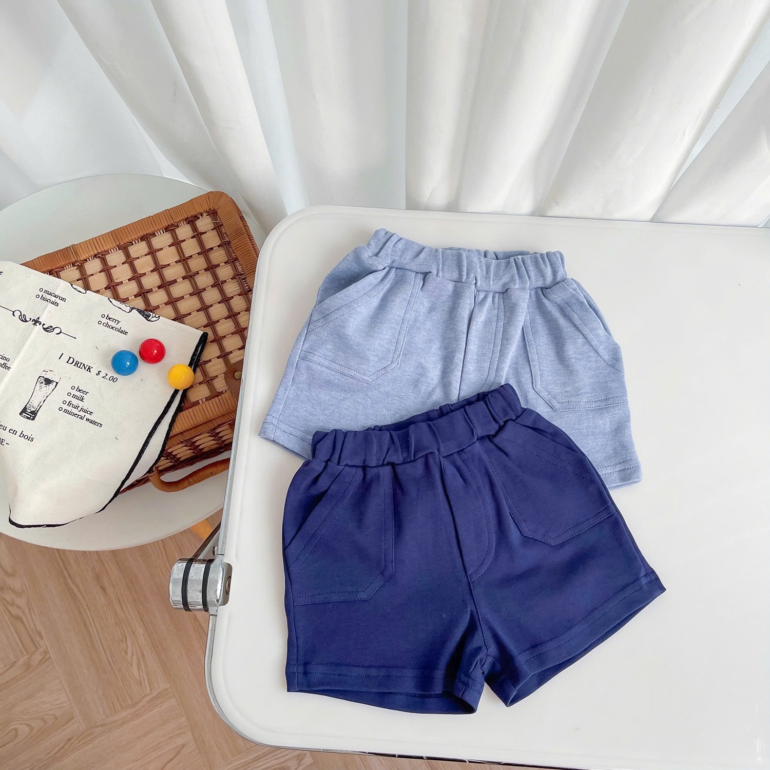 SB2284- sét cổ tròn in bo cổ và thân trước