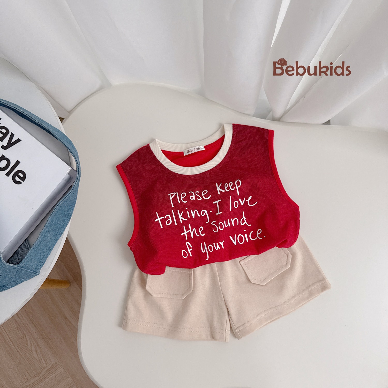 SB2311- bộ sát nách phối cổ in chữ please keep talking đỏ