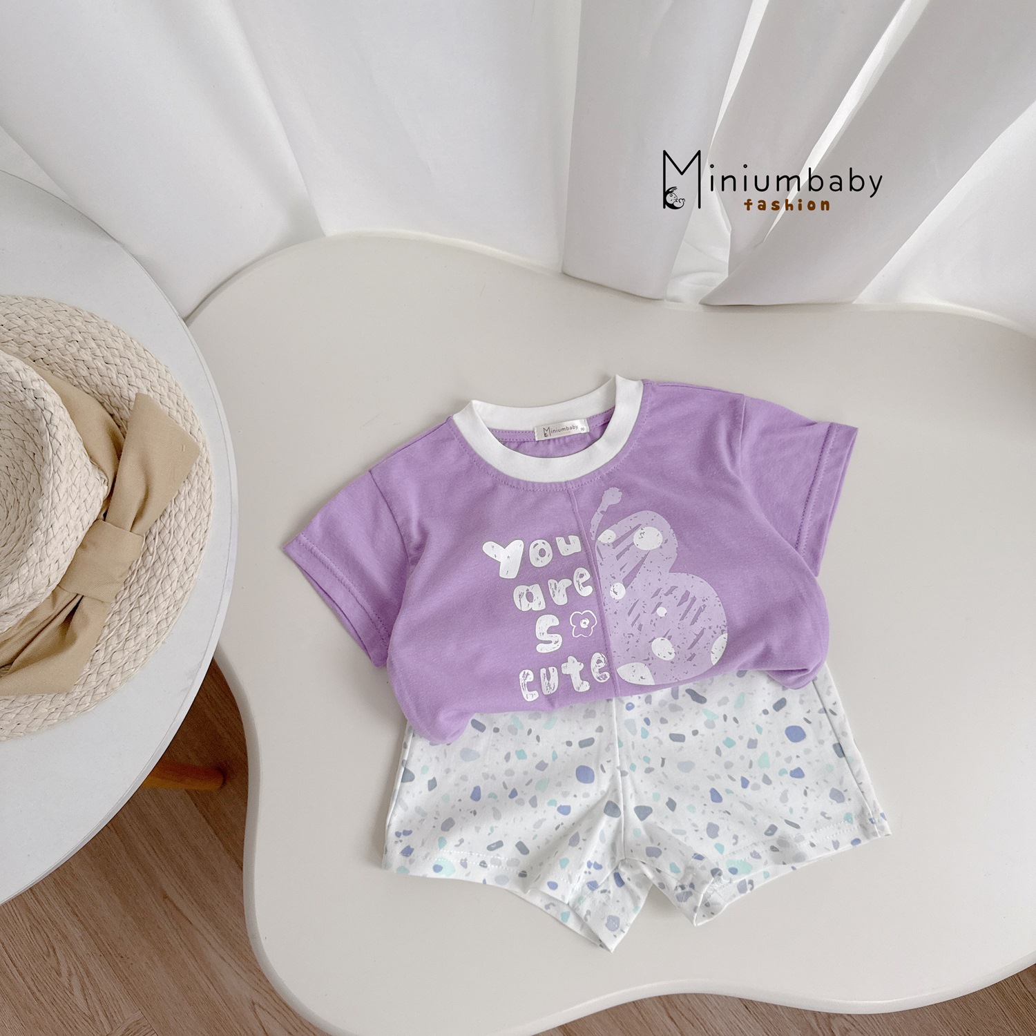 SB2296- bộ cộc tay bé gái in bướm, chữ you are so cute tím