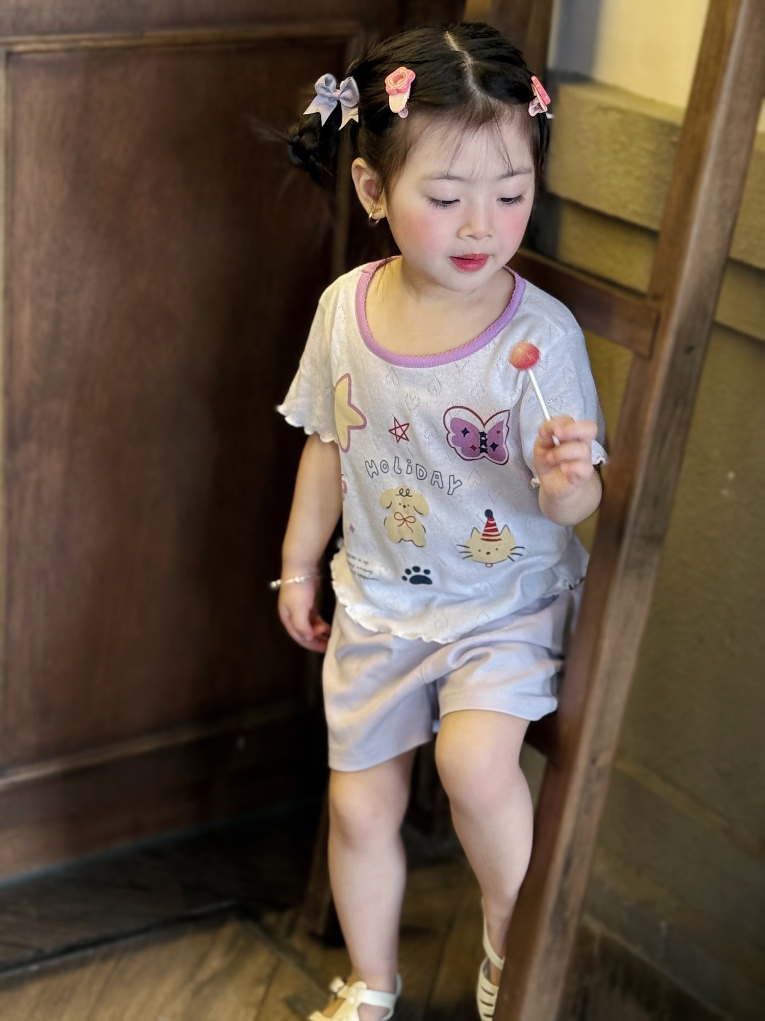 SB2320- bộ cộc tay viền bèo in sao, bướm, cún, holiday