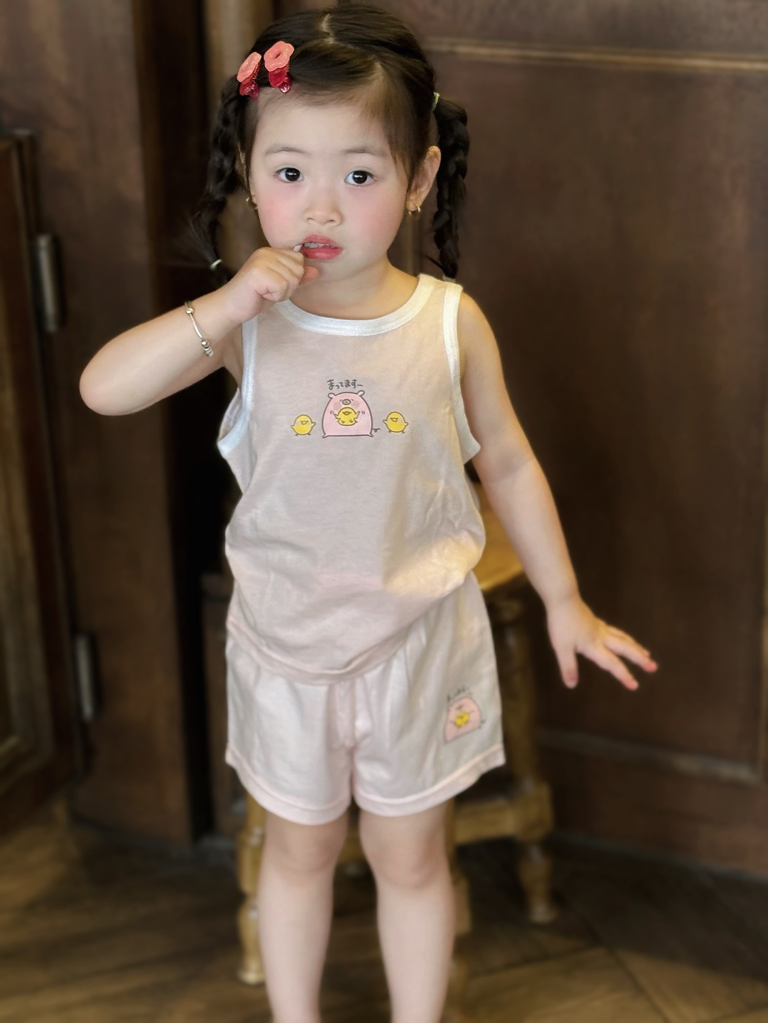 SB2306- bộ ba lỗ bé gái