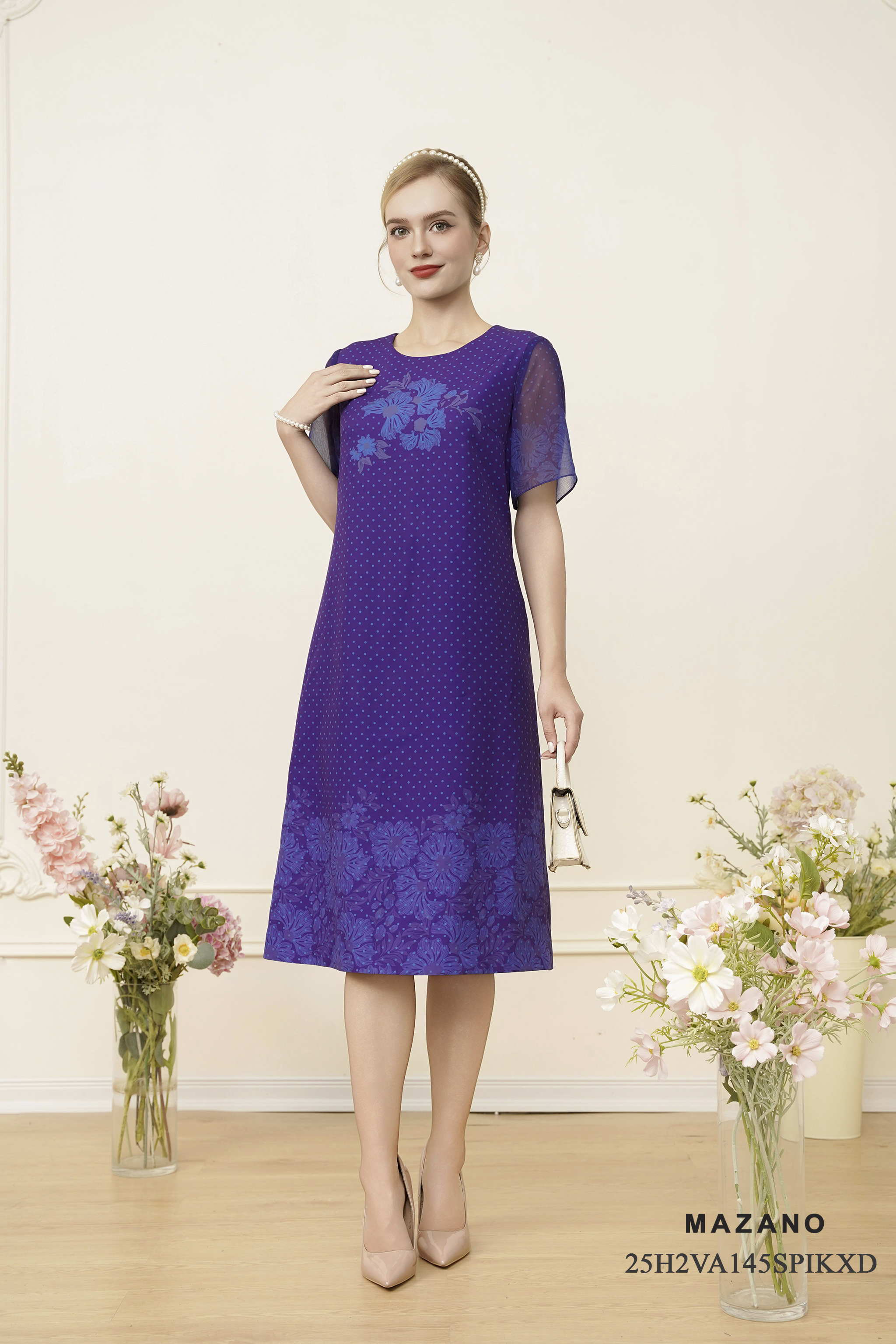 Váy Đầm Suông Vải thô  Hoạ tiết cách điệu cổ tròn Tay ngắn Dài ngang bắp chân