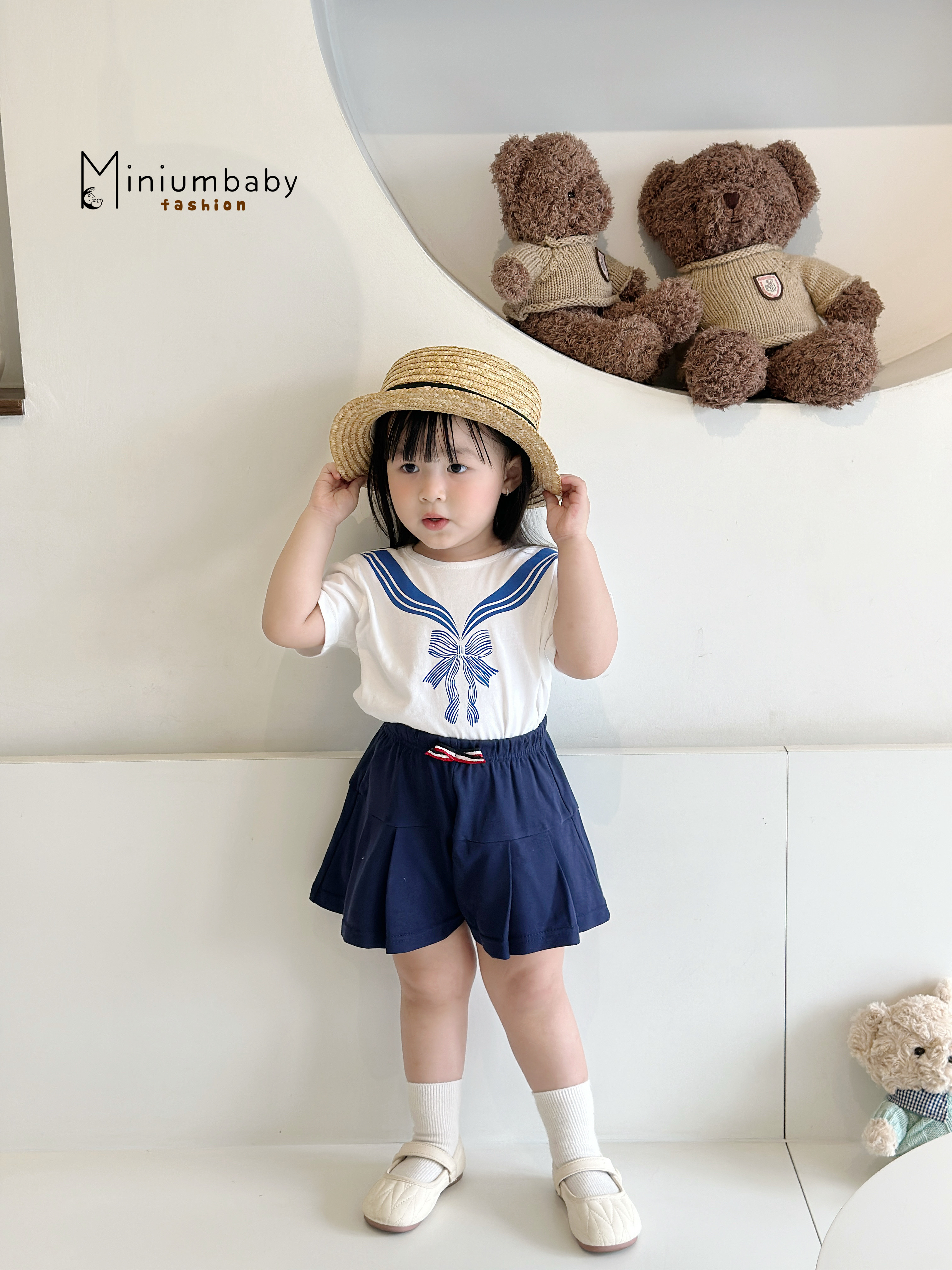 SB2314- bộ cộc tay in cổ thủy thủ nơ phối quần váy