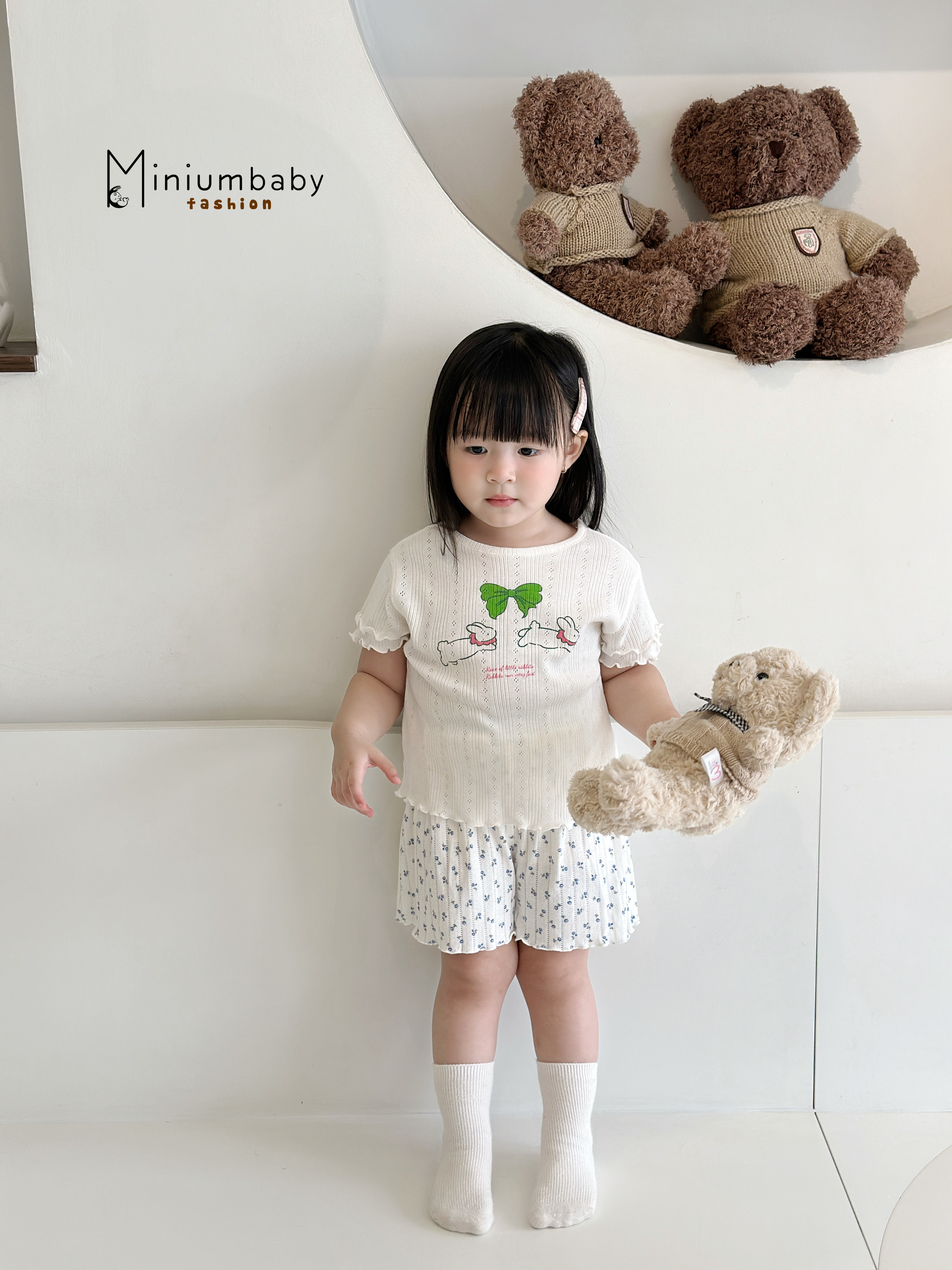 SB2347- bộ cộc tay in nơ thỏ, bèo gấu vạt áo