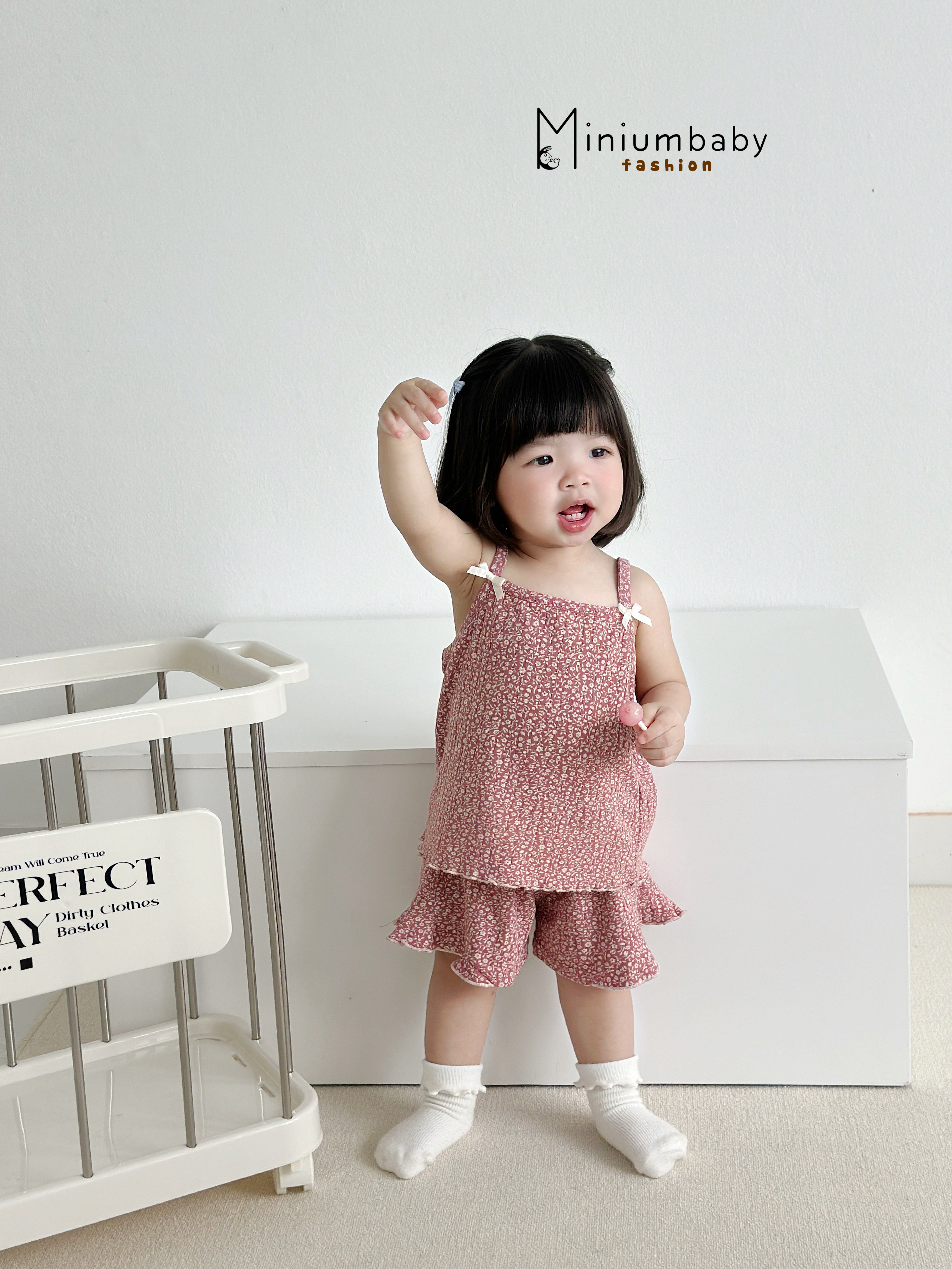 SB1989- bộ 2 dây hoa đính nơ vai
