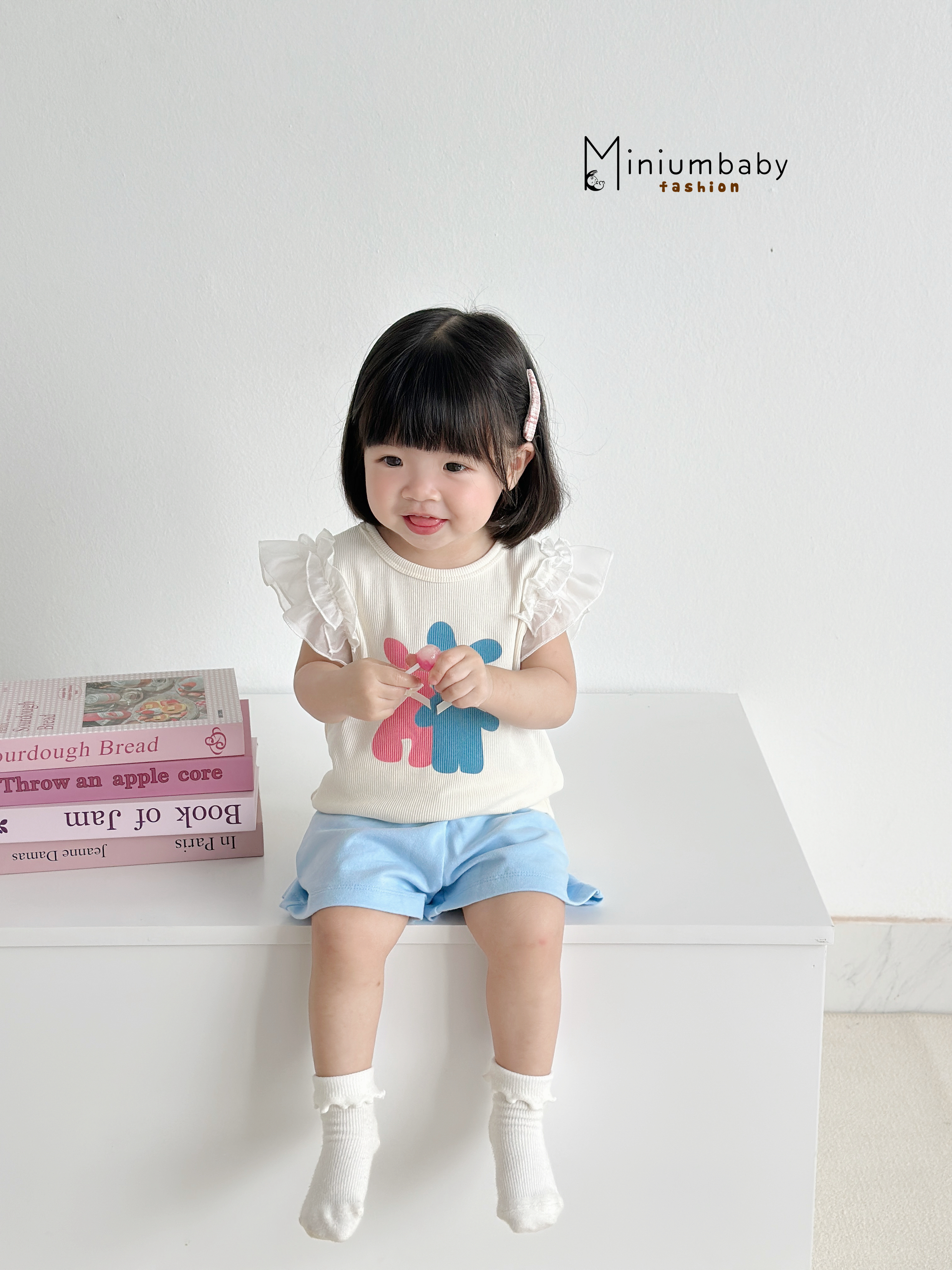 SB2313- bộ cánh tiên bé gái in gấu xanh hồng đính nơ