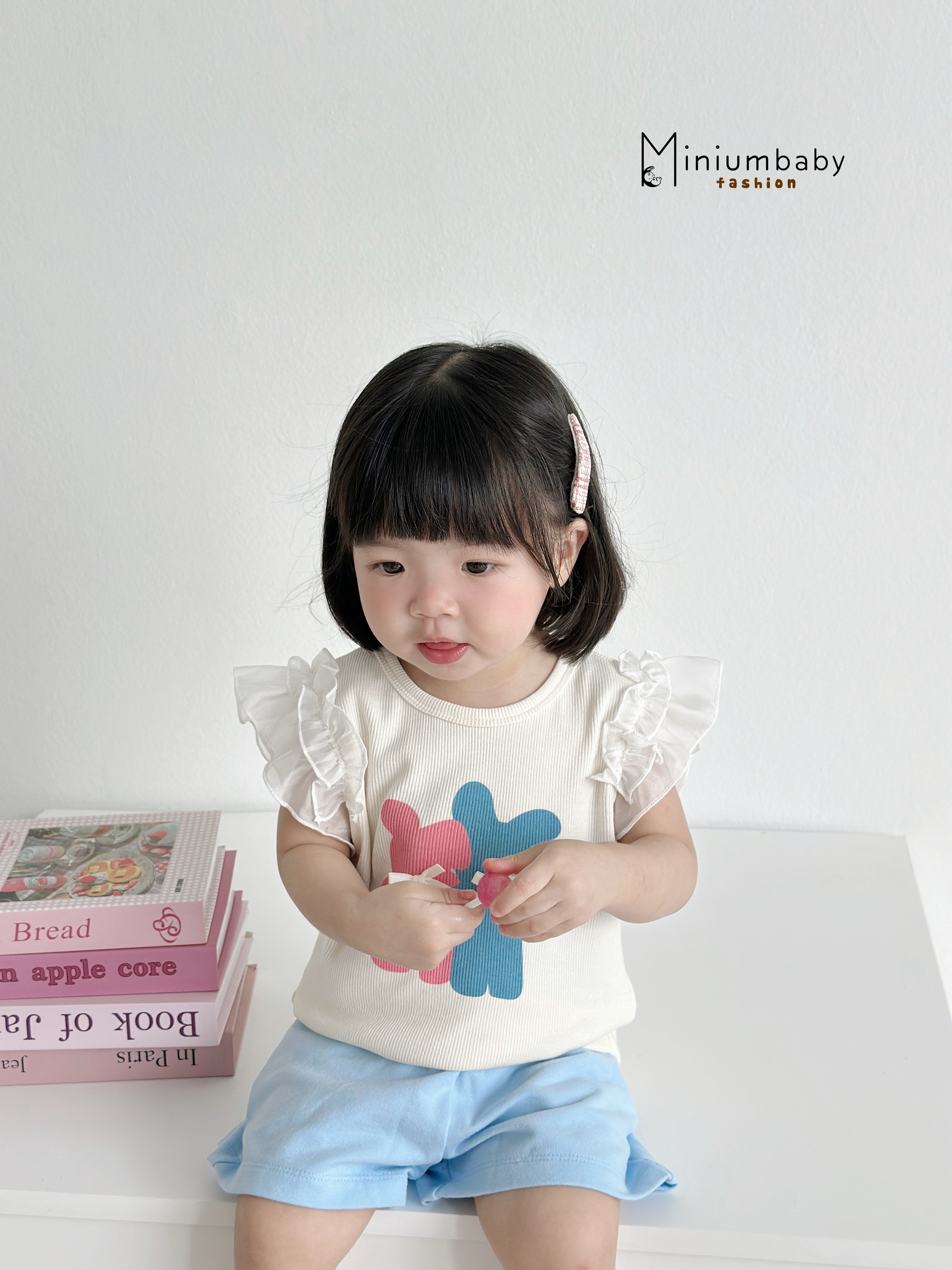 SB2313- bộ cánh tiên bé gái in gấu xanh hồng đính nơ