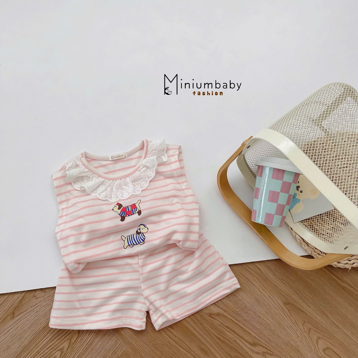 SB2363- bộ sát nách kẻ bé gái cổ zen in  chú cún dọc ngực kẻ hồng