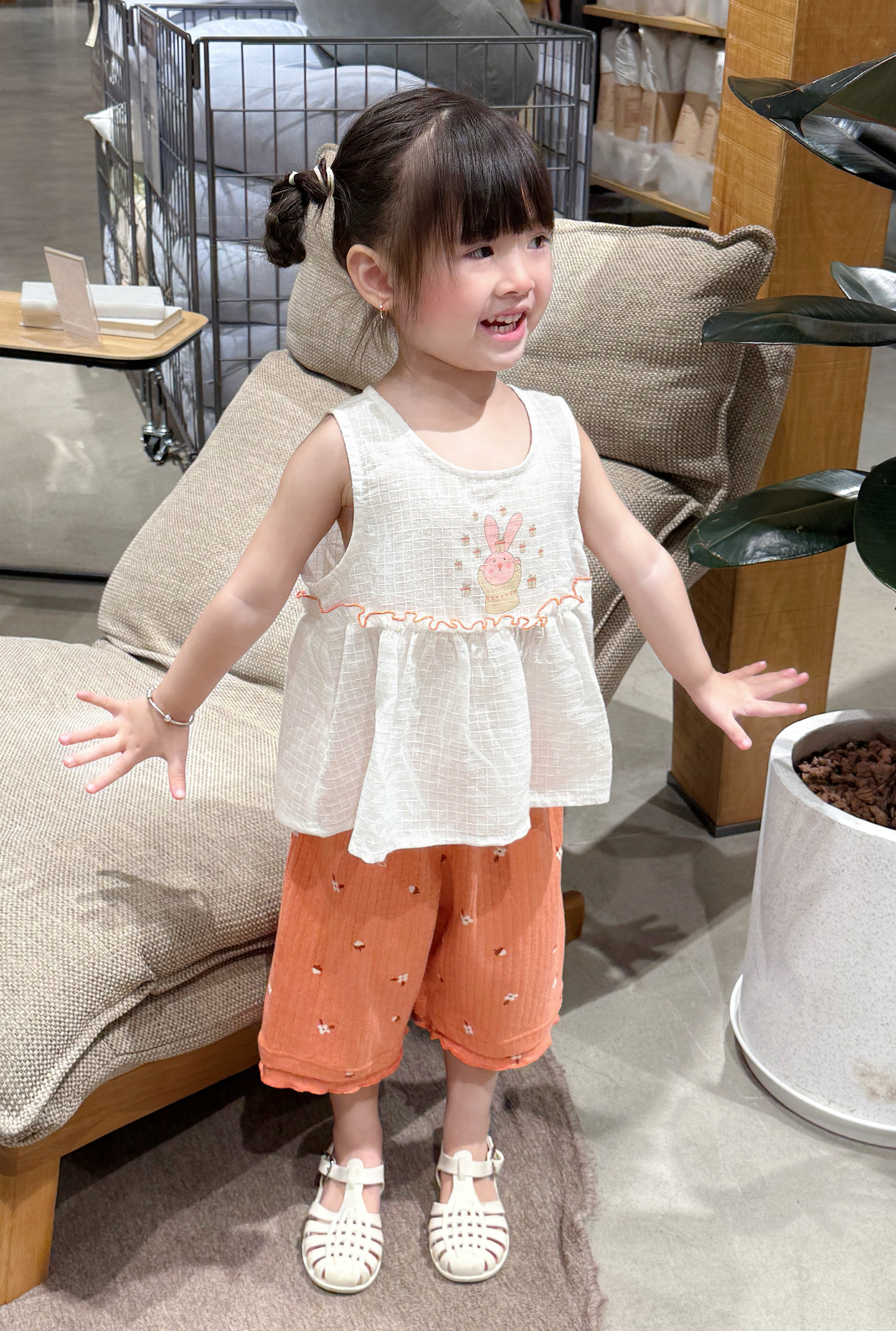 SB2431- bộ sát nách babydoll bé gái in thỏ