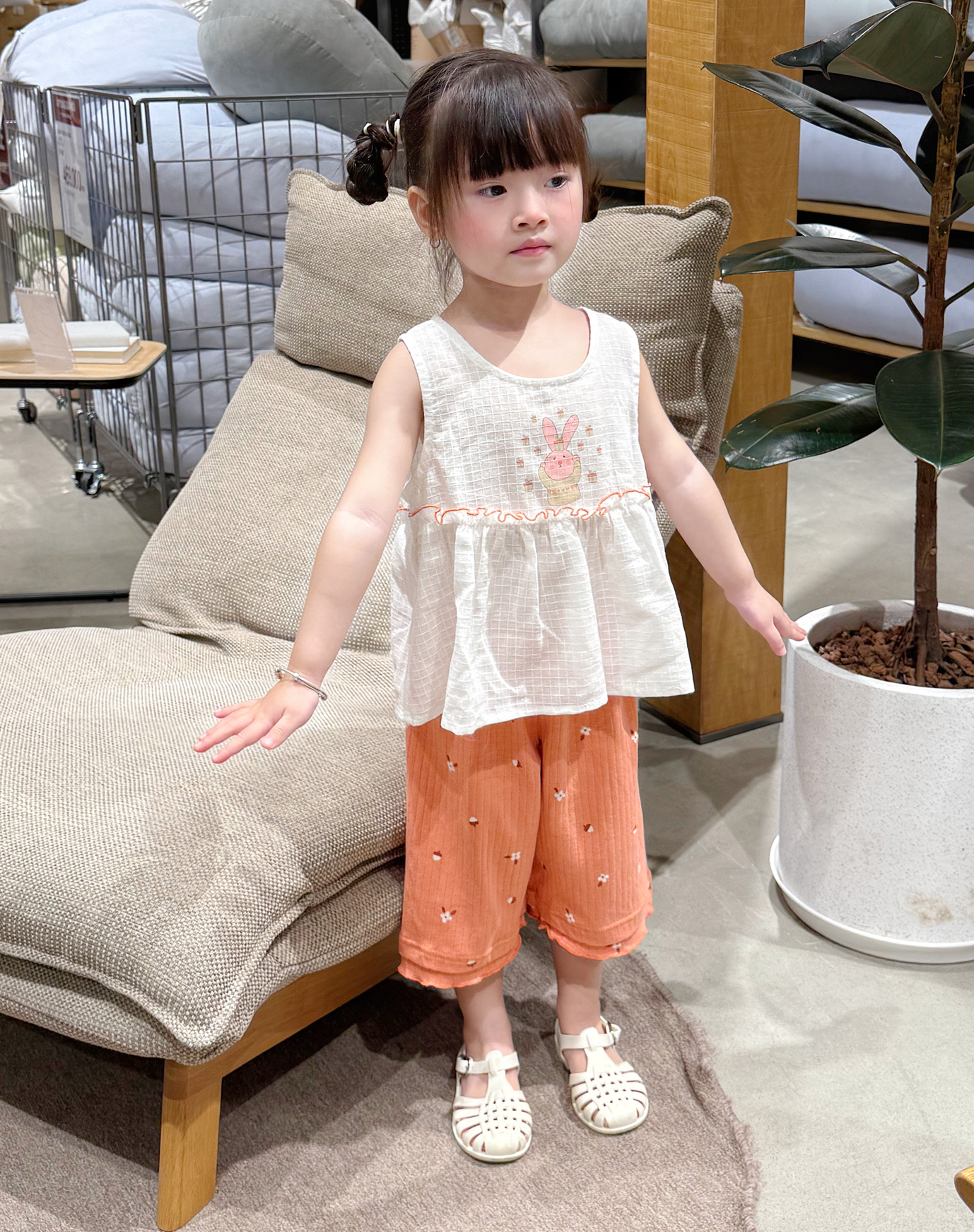 SB2431- bộ sát nách babydoll bé gái in thỏ