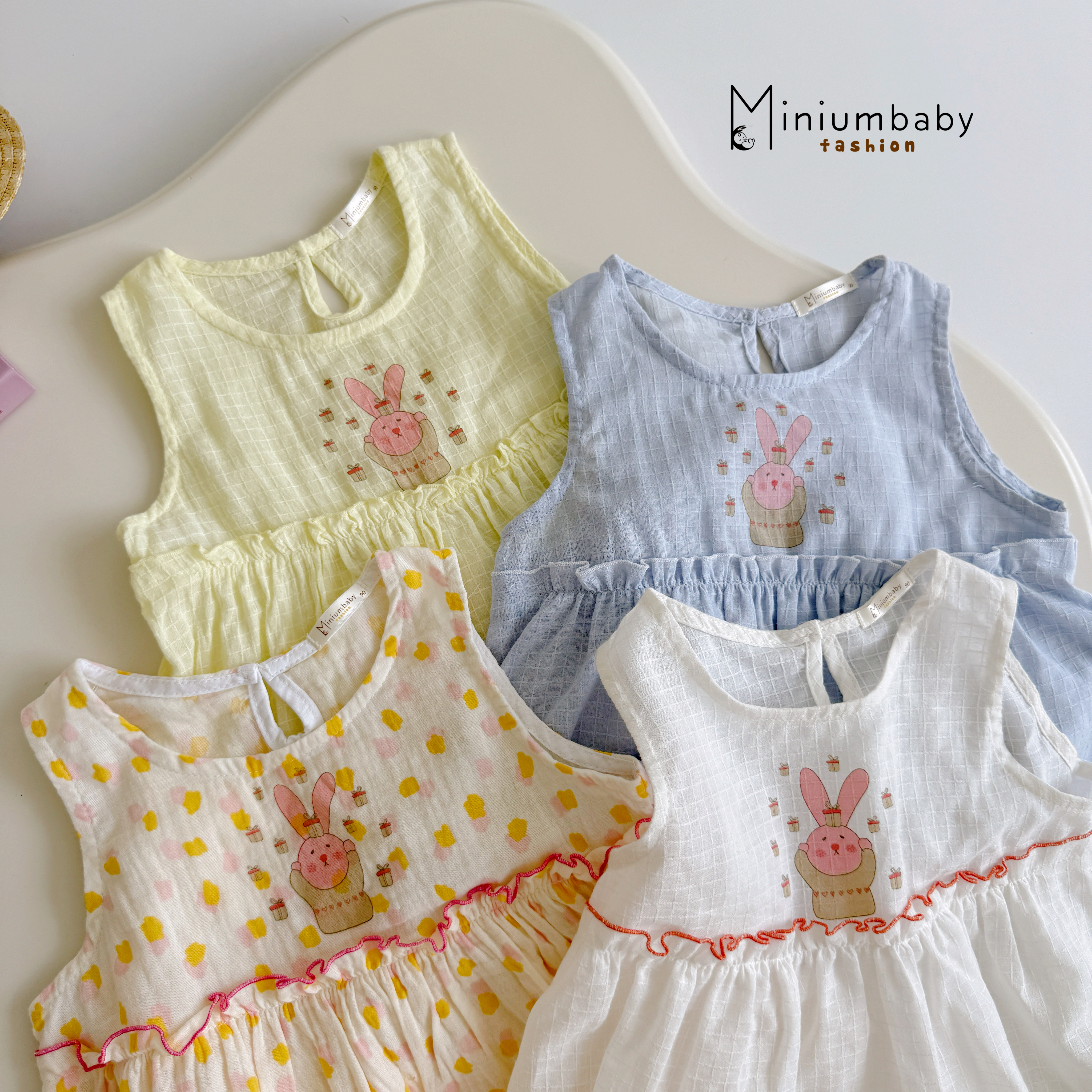 SB2431- bộ sát nách babydoll bé gái in thỏ