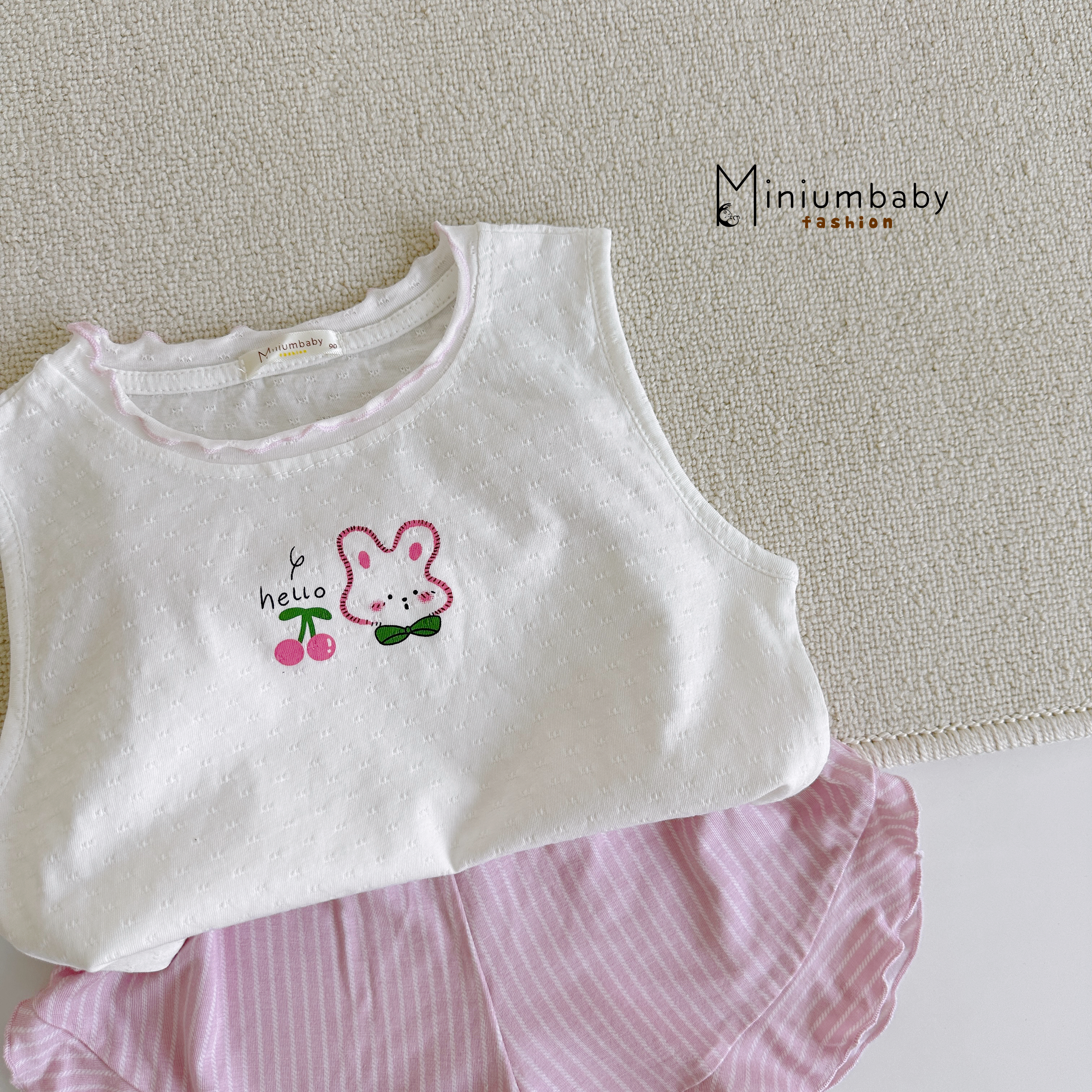 SB2421- bộ sát nách bé gái bèo cổ in thỏ cherry phối quần kẻ, cherry