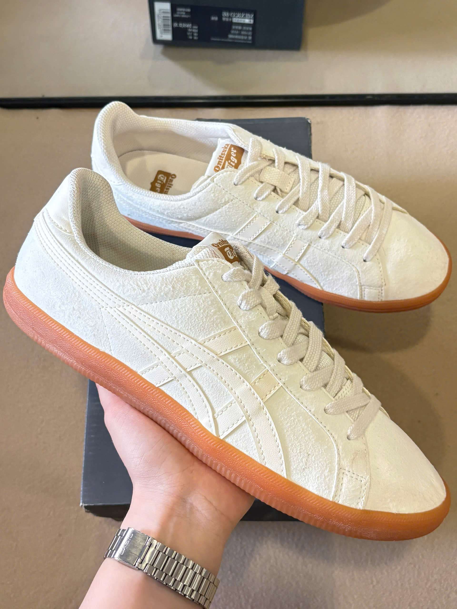 Onitsuka Tiger DD Trainer Heritage Sneaker 1183A582-250 - Beige/White