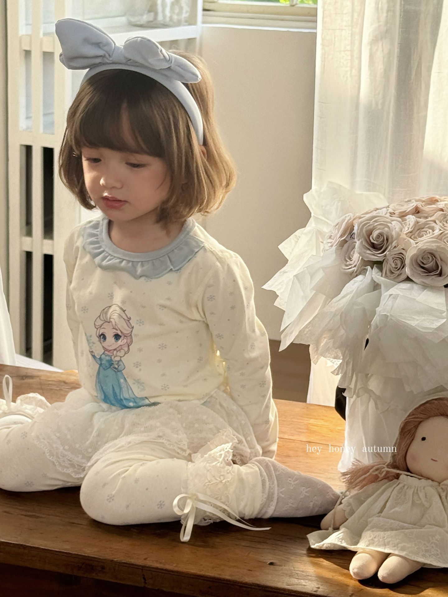 Bộ homewear Hey honey Elsa cổ bèo xanh HG1