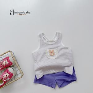 Bộ ba lỗ kẻ túi ngực giữa đính thỏ