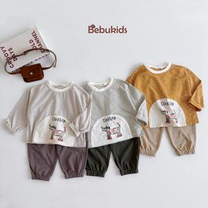 SB2384- bộ dài tay kẻ ngang nhỏ in cún creature