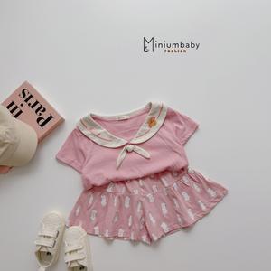 Bộ cổ sen thắt nơ in chữ hello, thỏ