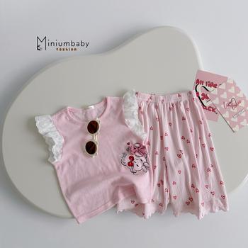 SB2365- bộ sát nách cánh tiên ren in bé gái đính nơ, phối quần tim