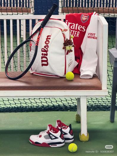 Product image - Balo Wilson 100 Year Tour