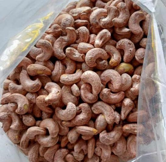 Product image - Hạt điều rang muối xếp hút chân không 1 kg 2 túi