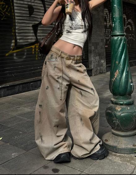 Product image - Quần jane xéo ống rộng vẩy sơn