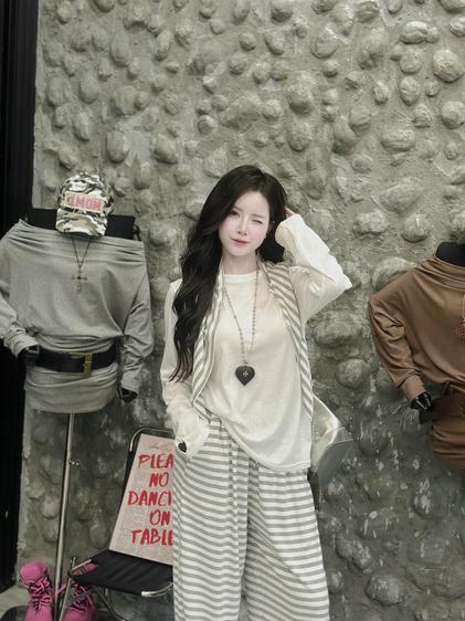 Product image - set khăn kẻ buộc cổ